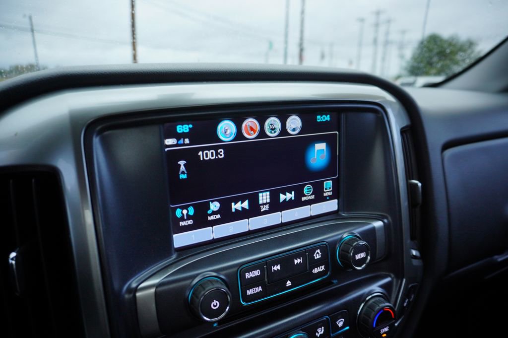 Used 2018 Chevrolet Silverado 1500 LT w/ All Star Edition image 16