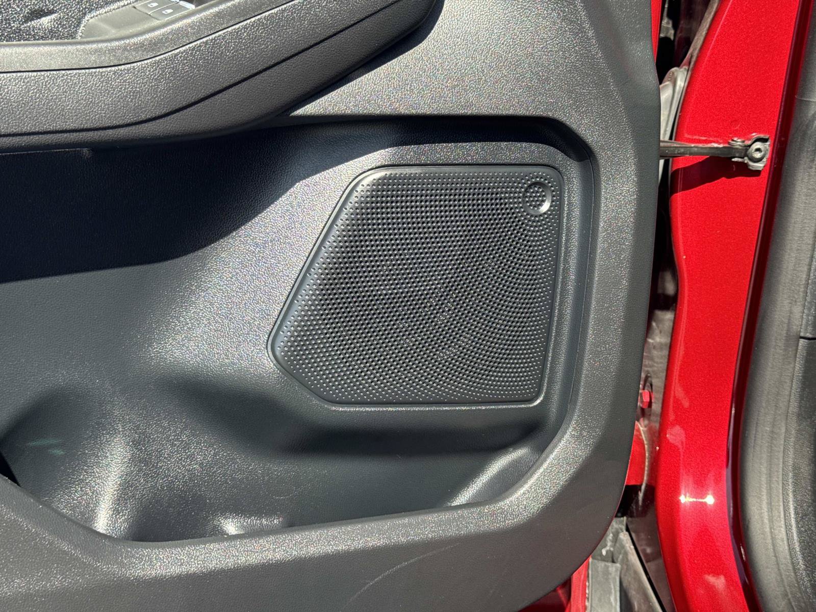 Used 2020 Ford Escape SEL FWD image 22
