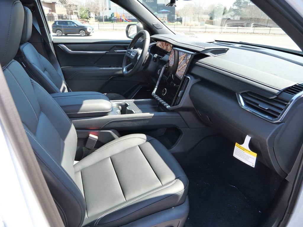 New 2026 GMC Acadia Elevation w/ Black Edition AWD/4WD image 23