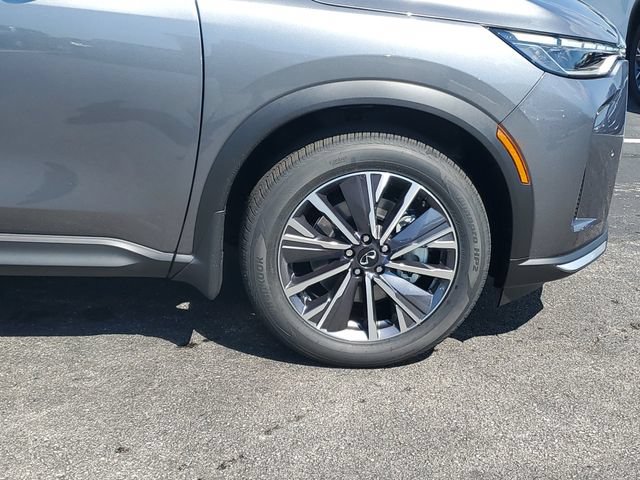 New 2027 INFINITI QX60 Luxe w/ Family Package AWD/4WD image 9