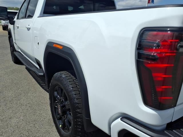 New 2026 GMC Sierra 2500 AT4 w/ AT4 Premium Plus Package AWD/4WD image 19
