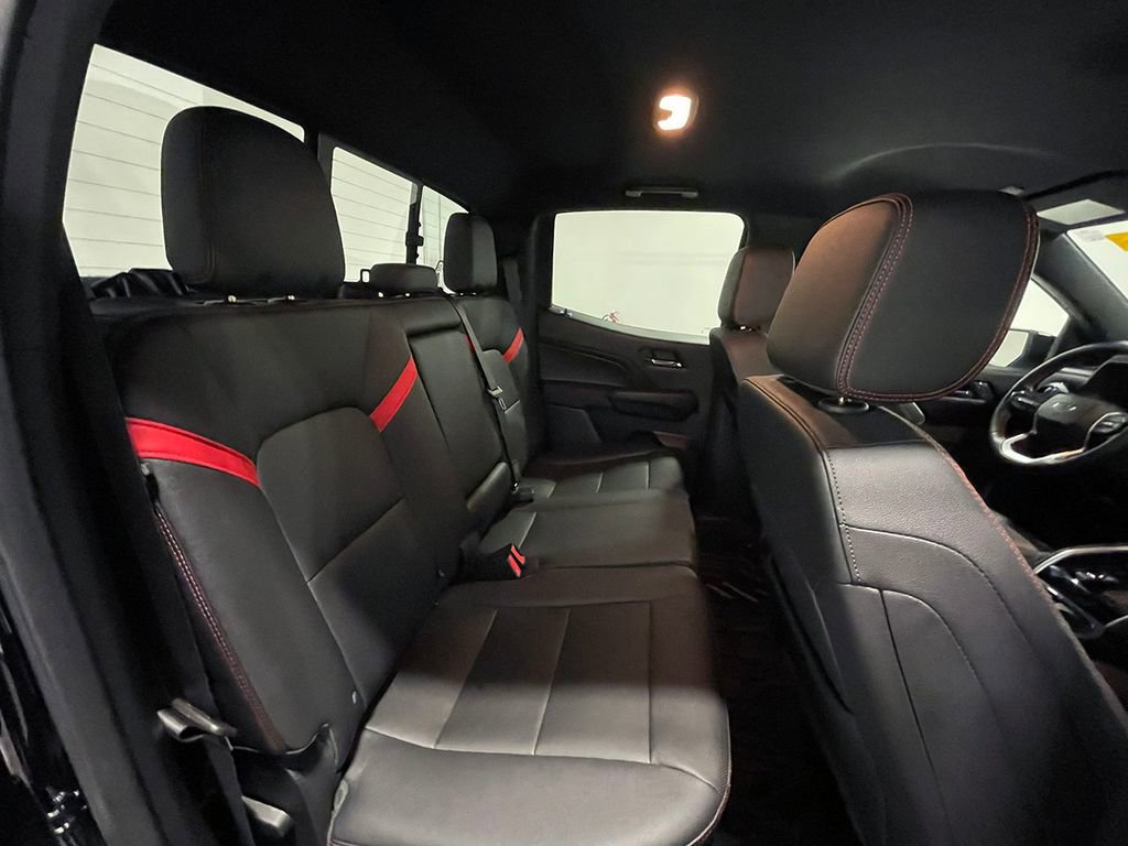 Used 2023 Chevrolet Colorado Z71 w/ Z71 Convenience Package 2 image 23