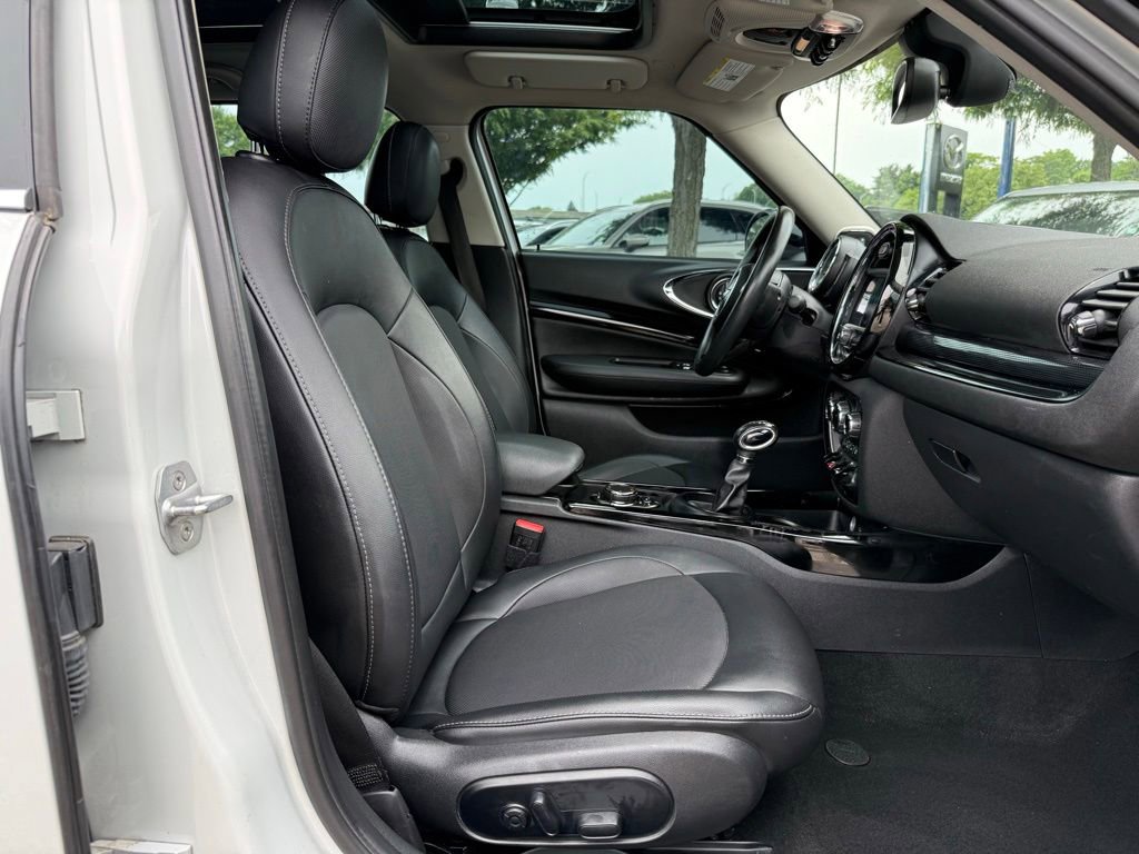 Used 2019 MINI Cooper Clubman FWD image 30
