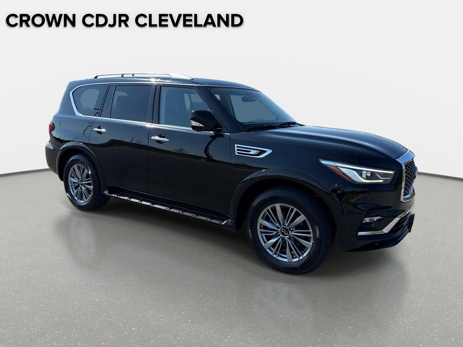 Used 2022 INFINITI QX80 Luxe AWD/4WD image 2