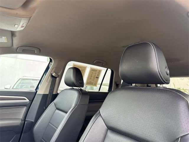 Used 2023 Volkswagen Atlas SE image 17
