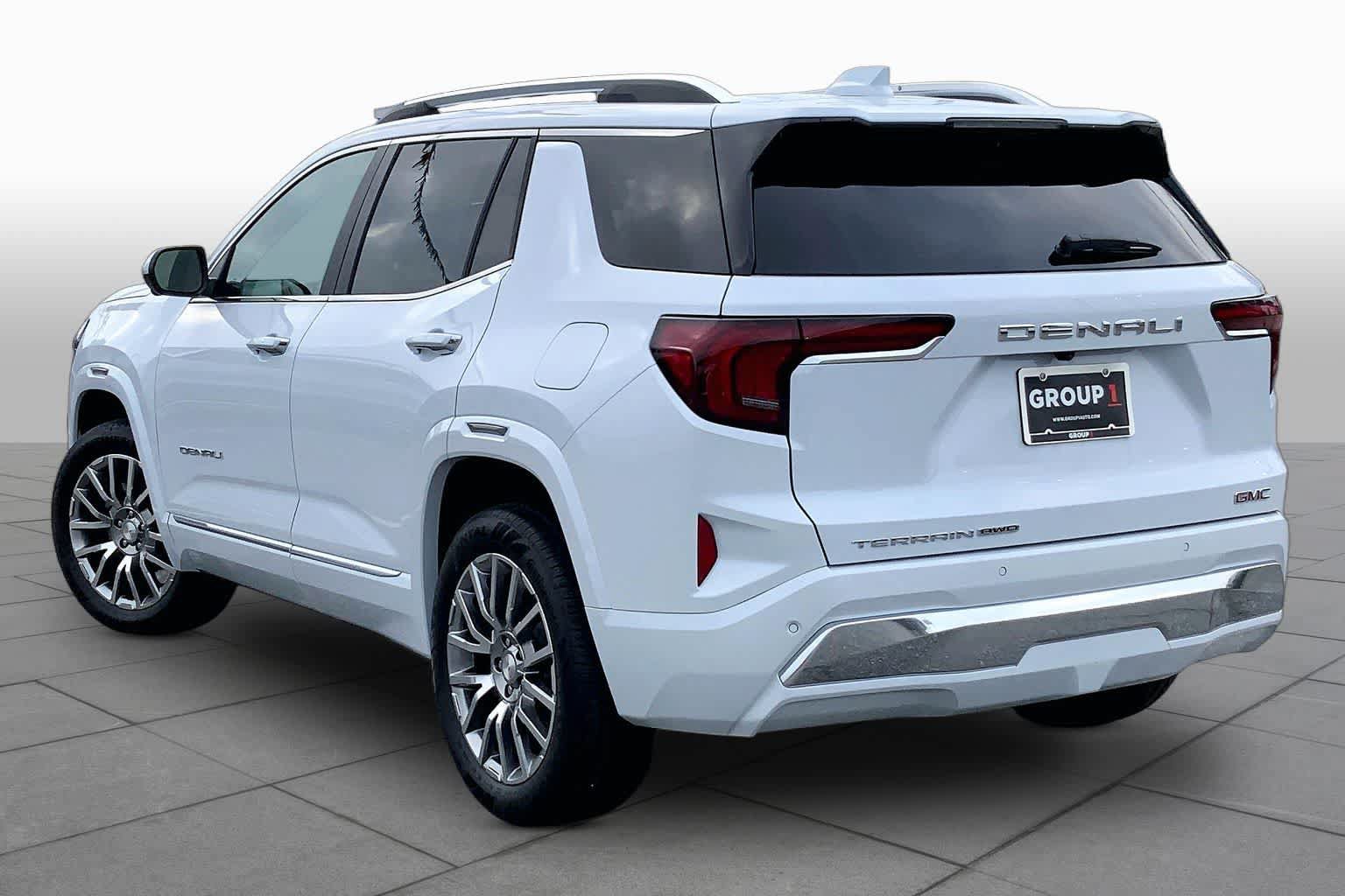 New 2026 GMC Terrain Denali AWD/4WD image 11