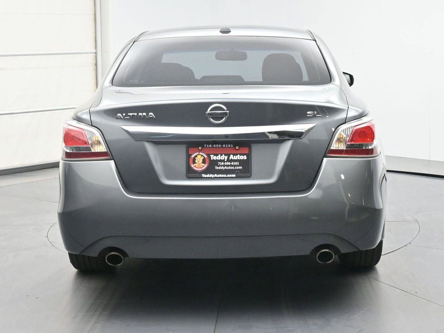 Used 2015 Nissan Altima 2.5 SL w/ Technology Package FWD image 23