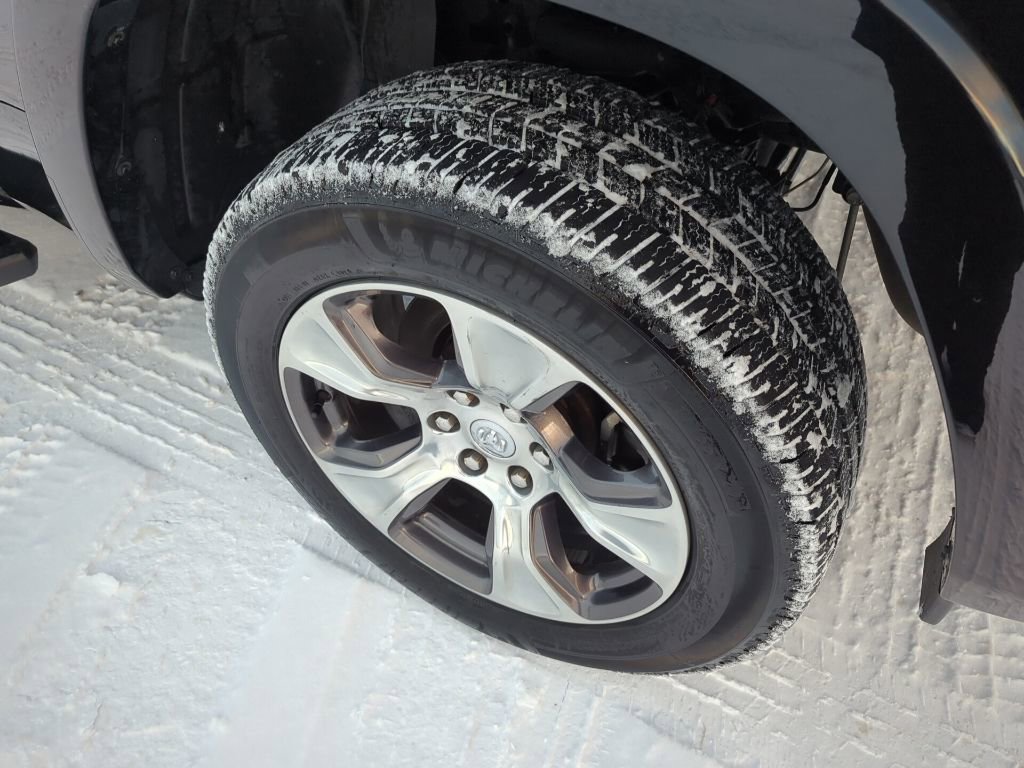 Used 2022 RAM 1500 Laramie image 13