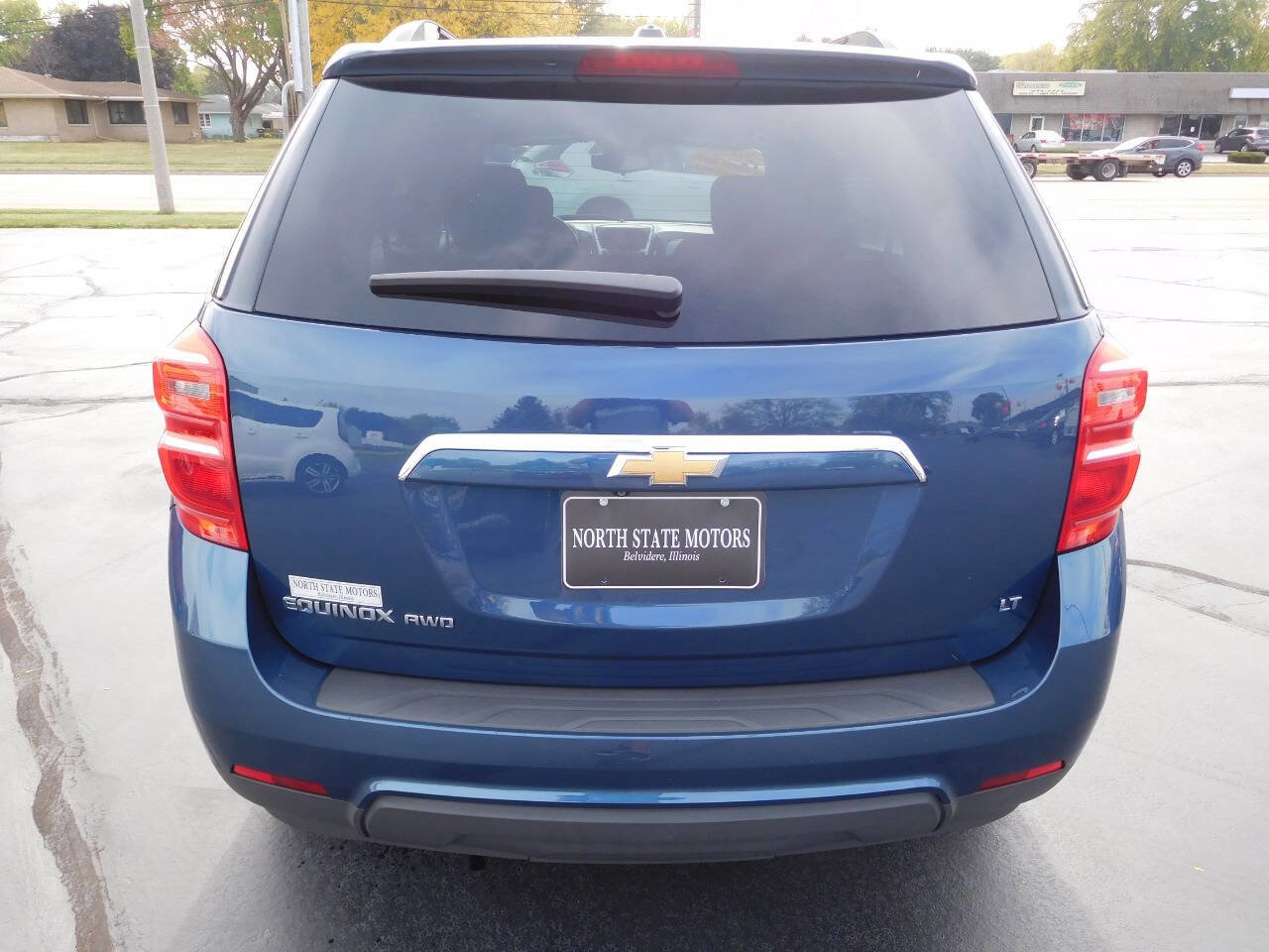 Used 2017 Chevrolet Equinox LT image 14