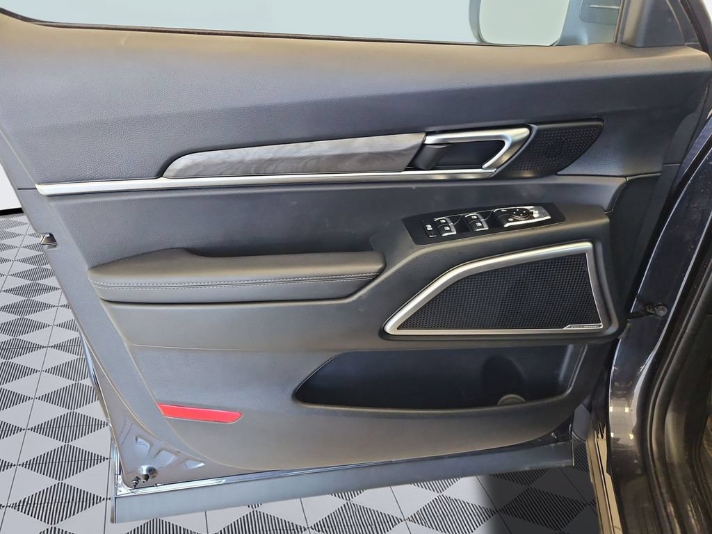 Used 2025 Kia Telluride EX X-Line AWD/4WD image 10