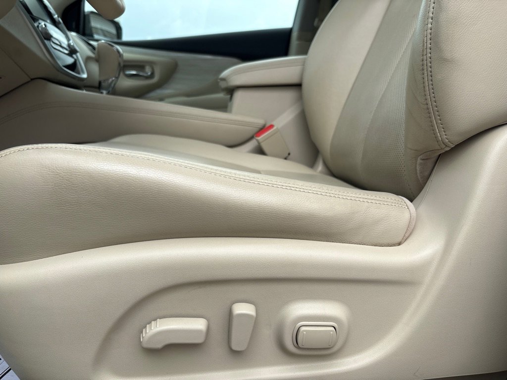 Used 2015 Nissan Murano Platinum w/ Platinum Technology Package image 11