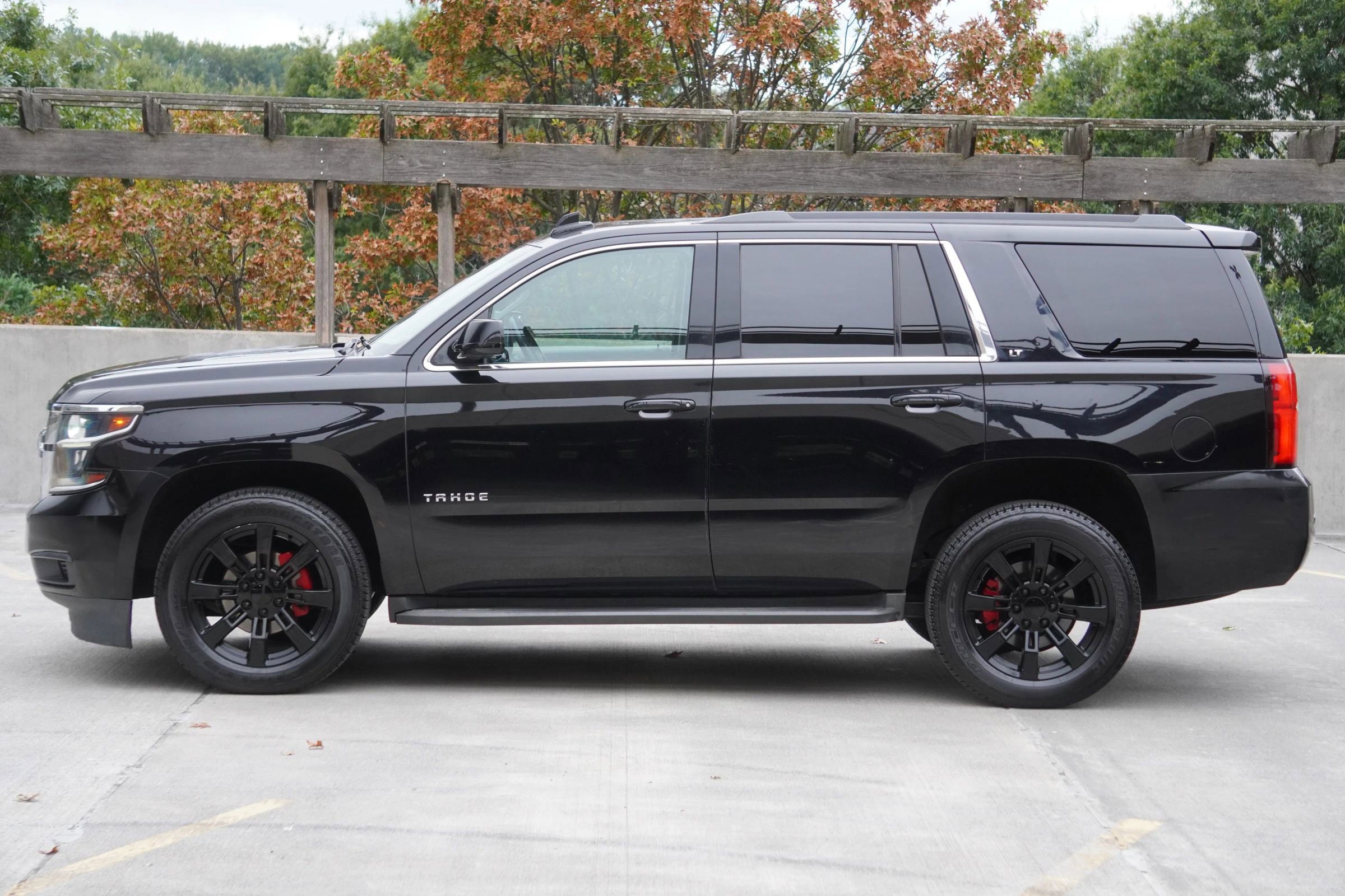 Used 2017 Chevrolet Tahoe LT image 9