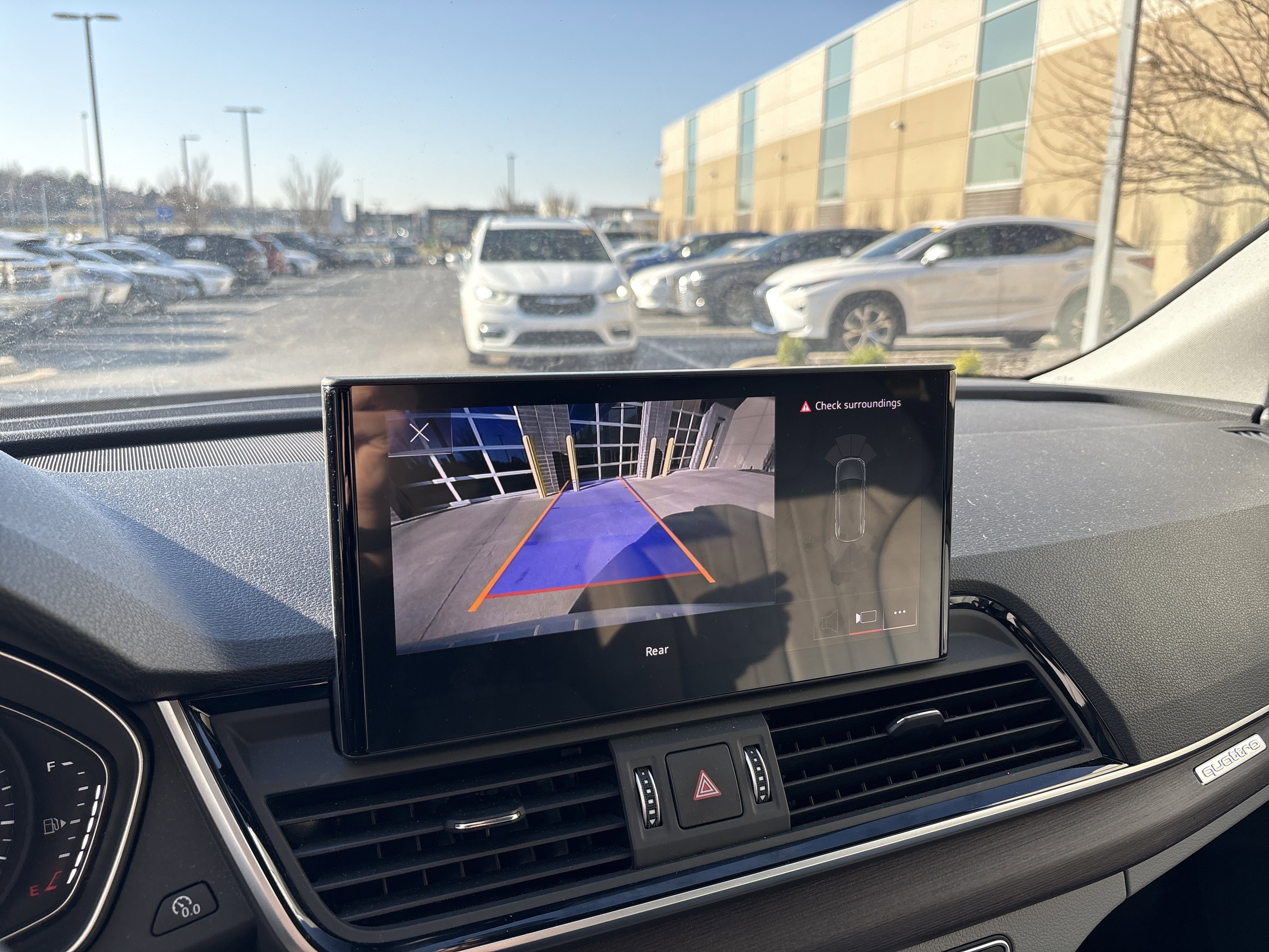 Used 2024 Audi Q5 2.0T Premium w/ Convenience Package image 25