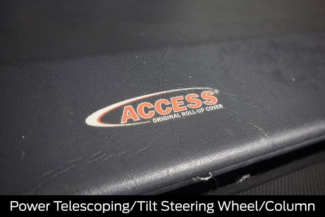 Used 2022 Ford F250 Lariat w/ Black Appearance Package image 34