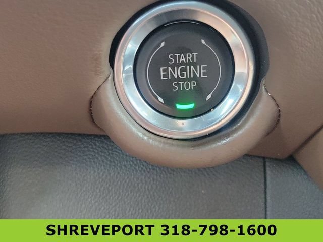 Used 2025 Chevrolet Tahoe High Country AWD/4WD image 17