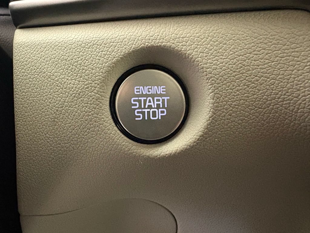 New 2026 Kia Sorento S w/ S Panoramic Sunroof Package FWD image 27