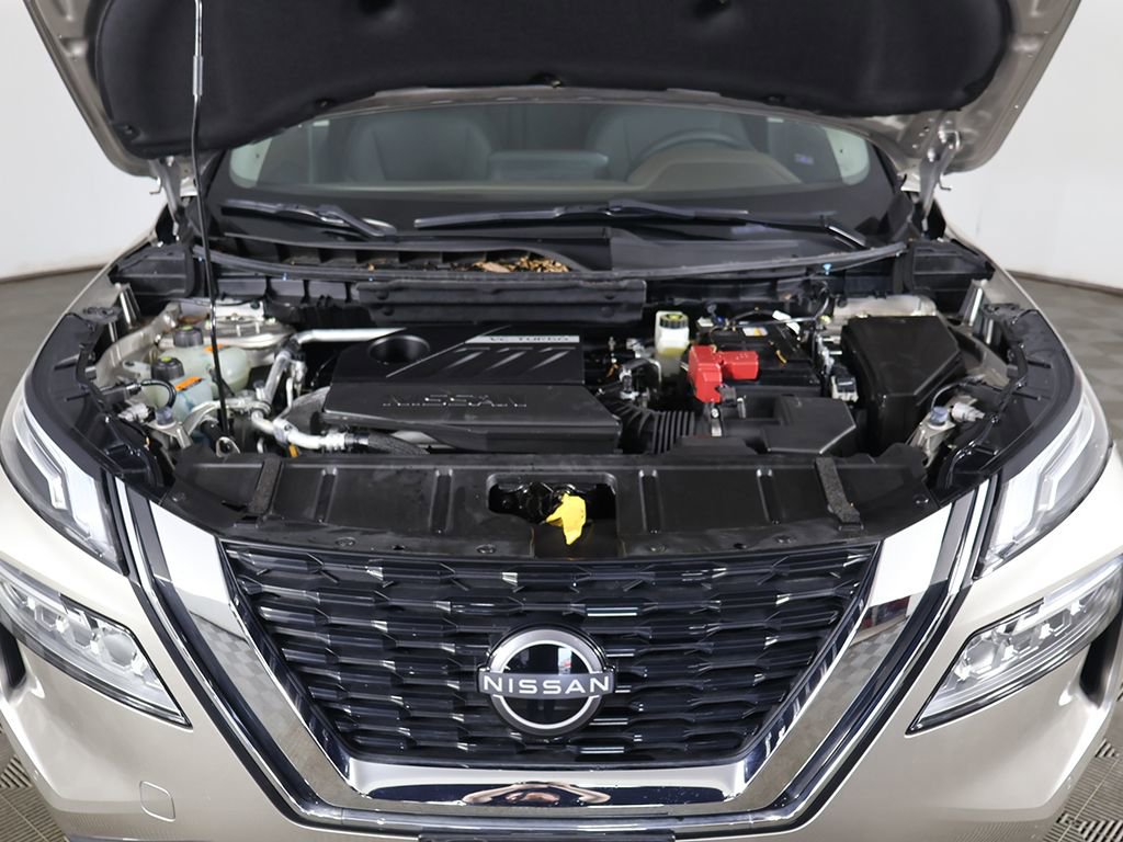 Used 2023 Nissan Rogue Platinum image 19