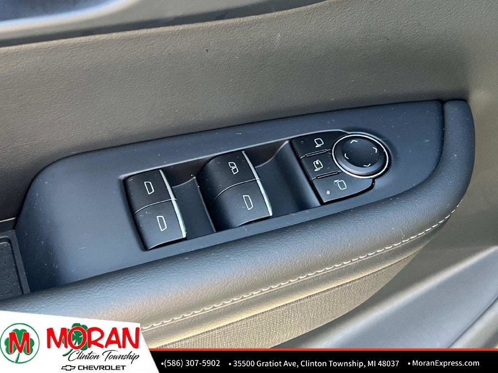 Certified 2026 Buick Enclave Sport Touring FWD image 17