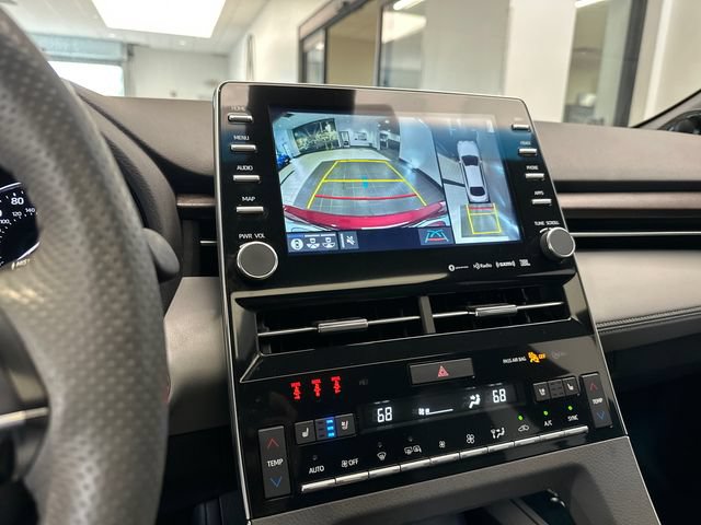 Used 2022 Toyota Avalon Limited w/ Advanced Safety Package FWD image 24