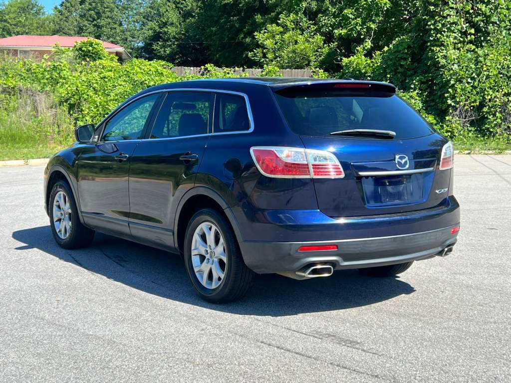 Used 2012 MAZDA CX-9 Touring w/ Moonroof & Bose Audio Pkg FWD image 9