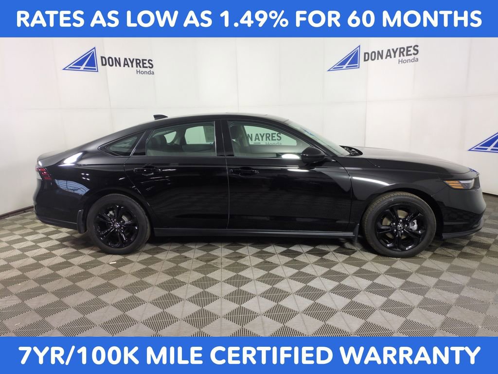 Certified 2025 Honda Accord SE image 12