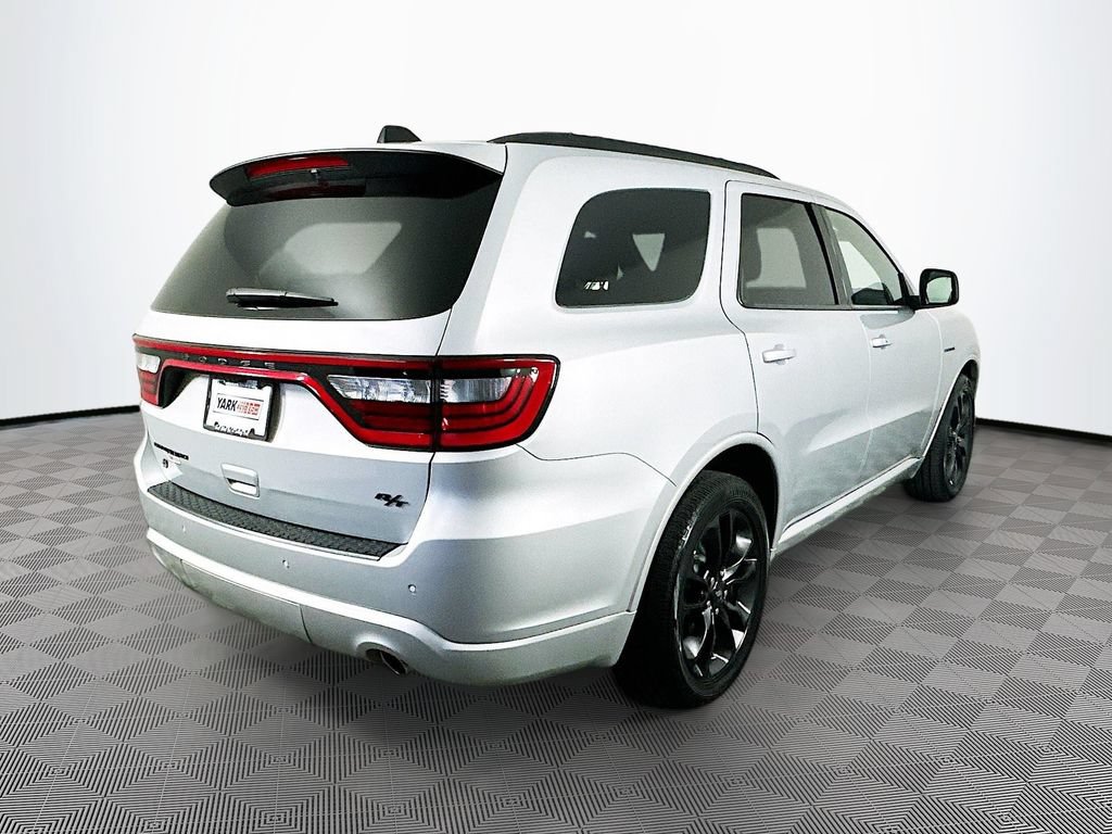 Certified 2023 Dodge Durango R/T w/ Blacktop Package AWD/4WD image 12