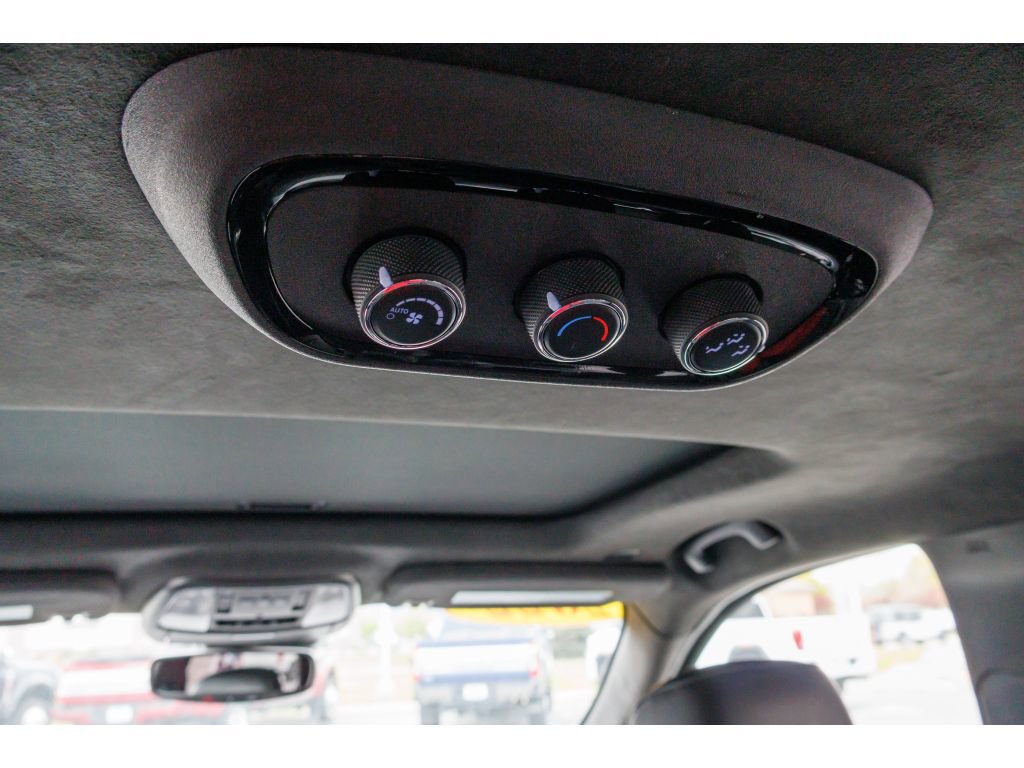 Used 2022 Dodge Durango R/T AWD/4WD image 15