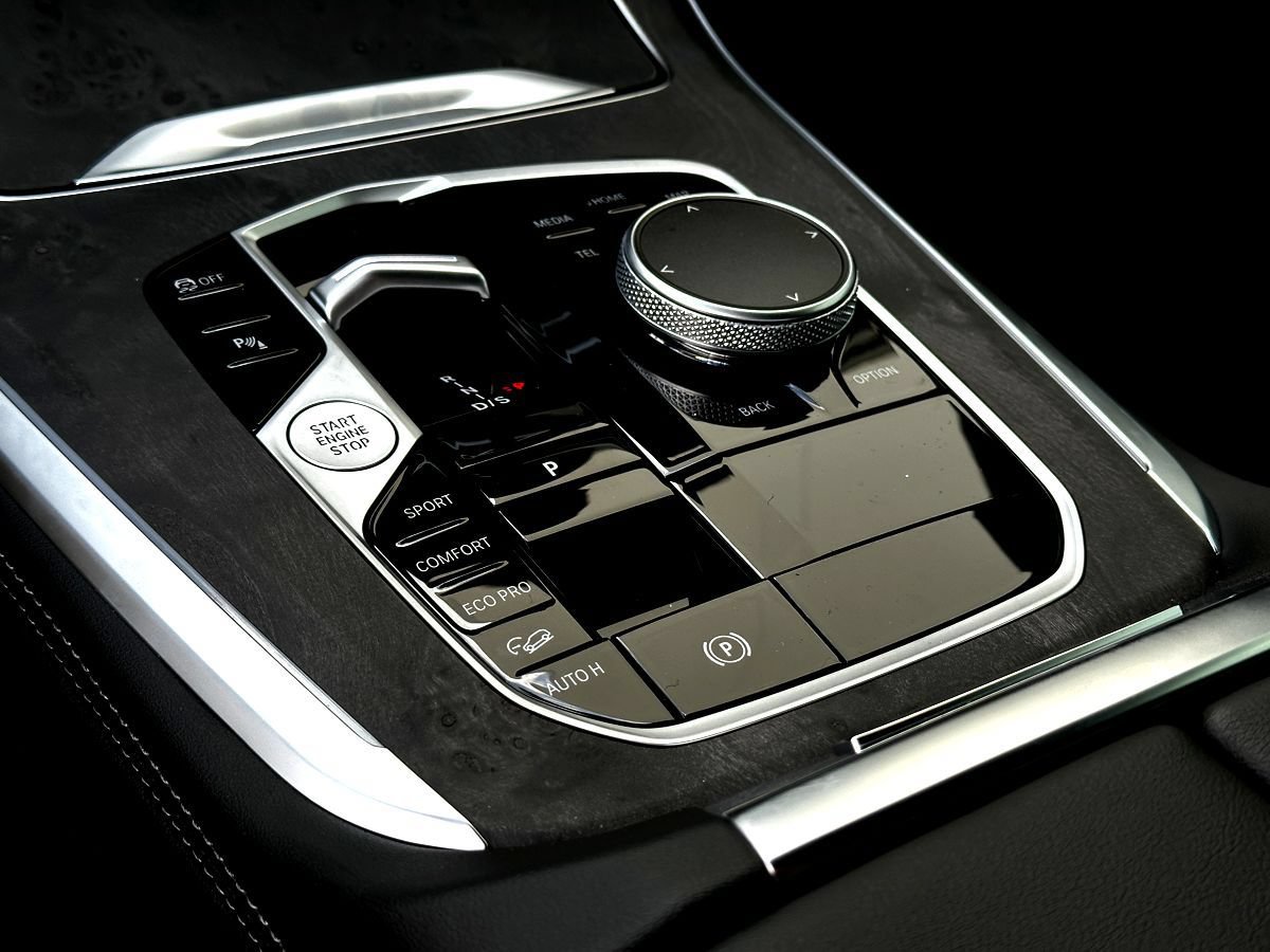 New 2026 BMW X5 xDrive40i AWD/4WD image 16