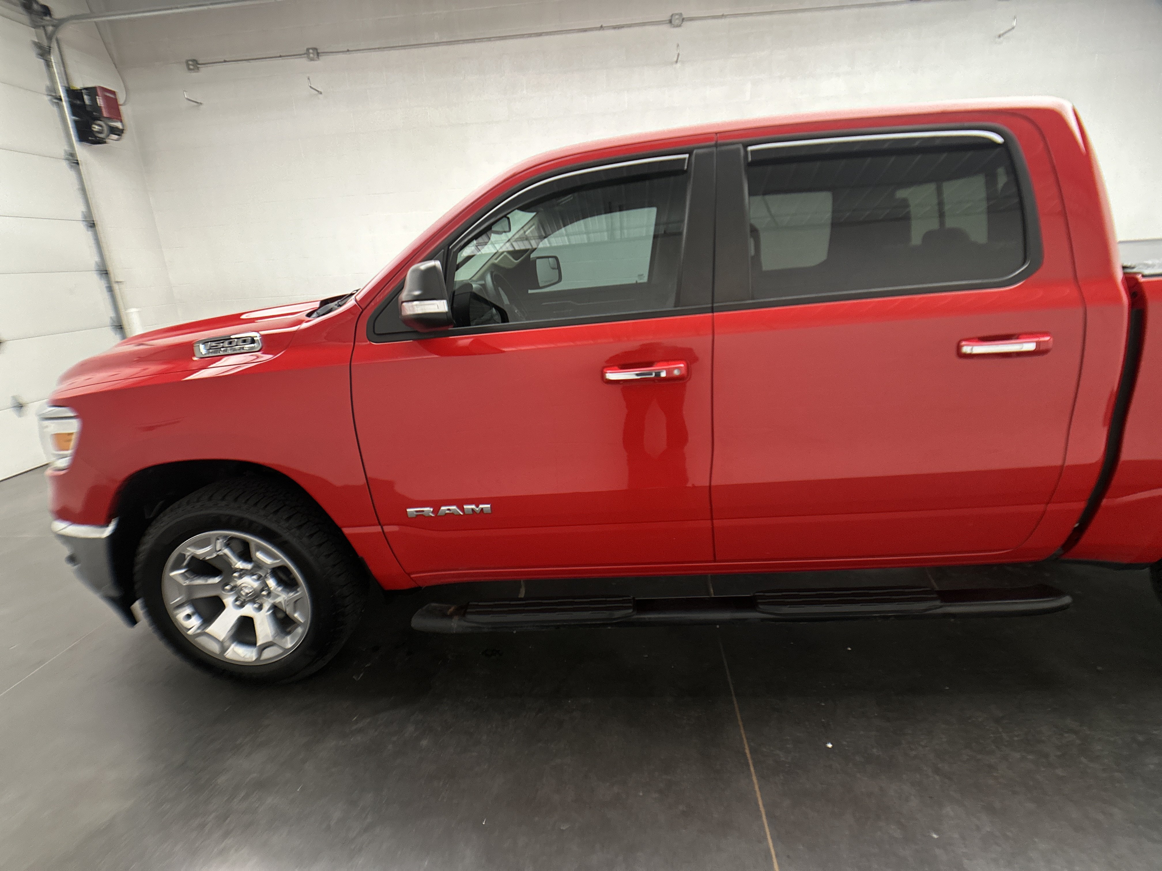 Used 2019 RAM 1500 Big Horn AWD/4WD image 5