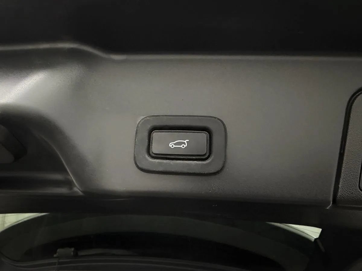 Used 2021 Land Rover Range Rover Evoque R-Dynamic HSE AWD/4WD image 56