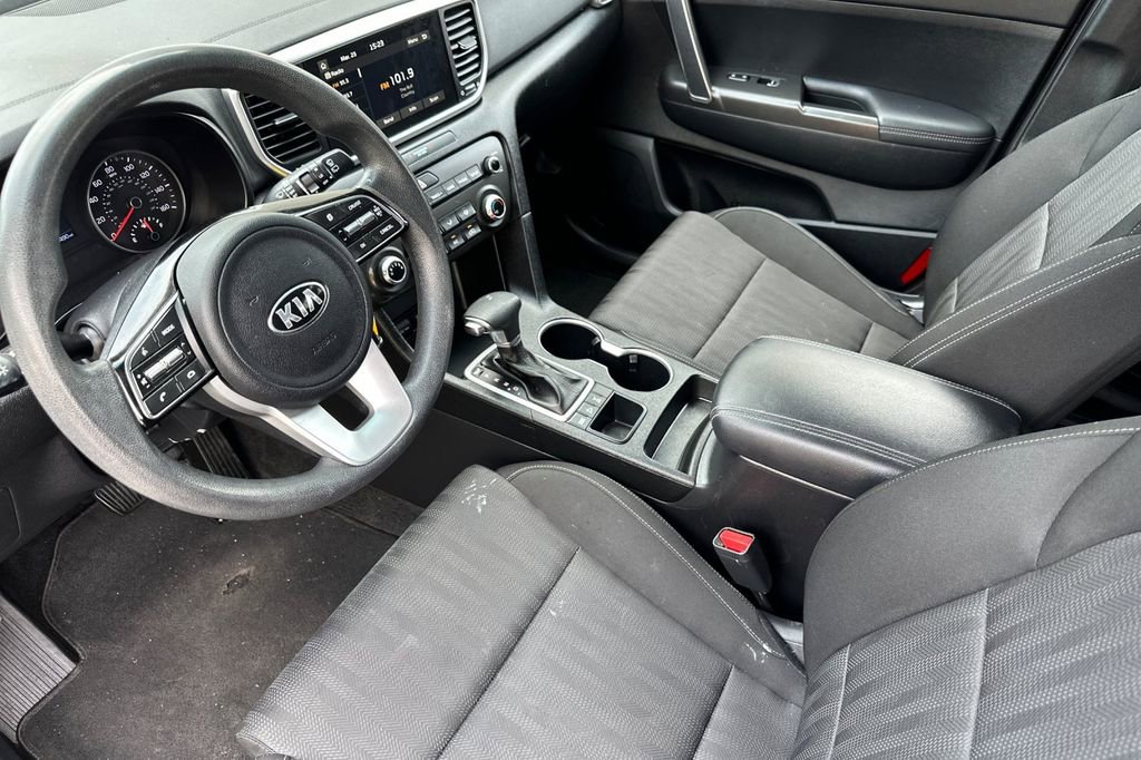 Used 2022 Kia Sportage LX image 10