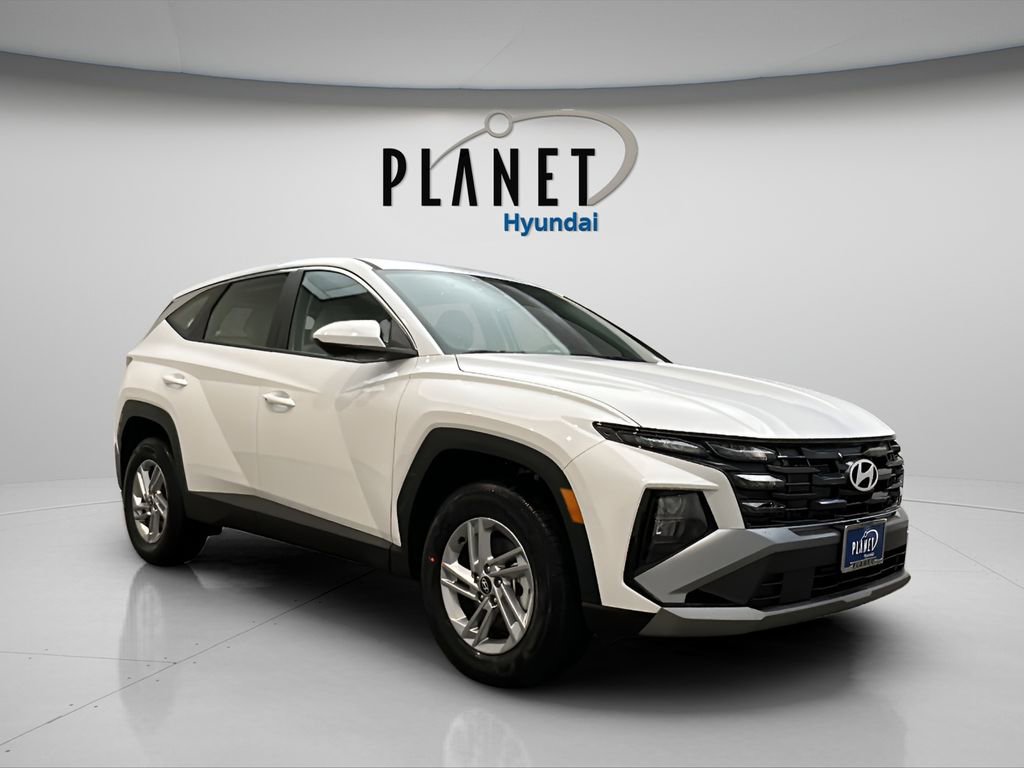 New 2026 Hyundai Tucson SE
