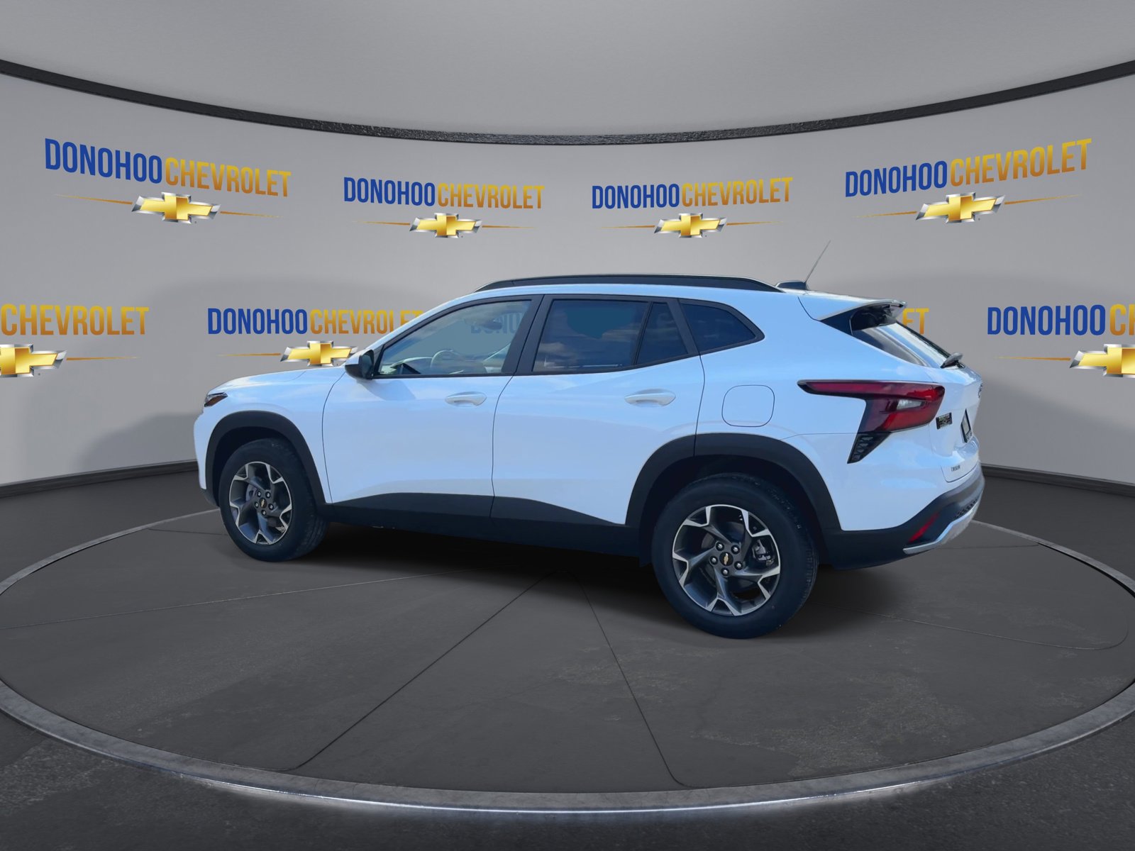 New 2026 Chevrolet Trax LT image 9