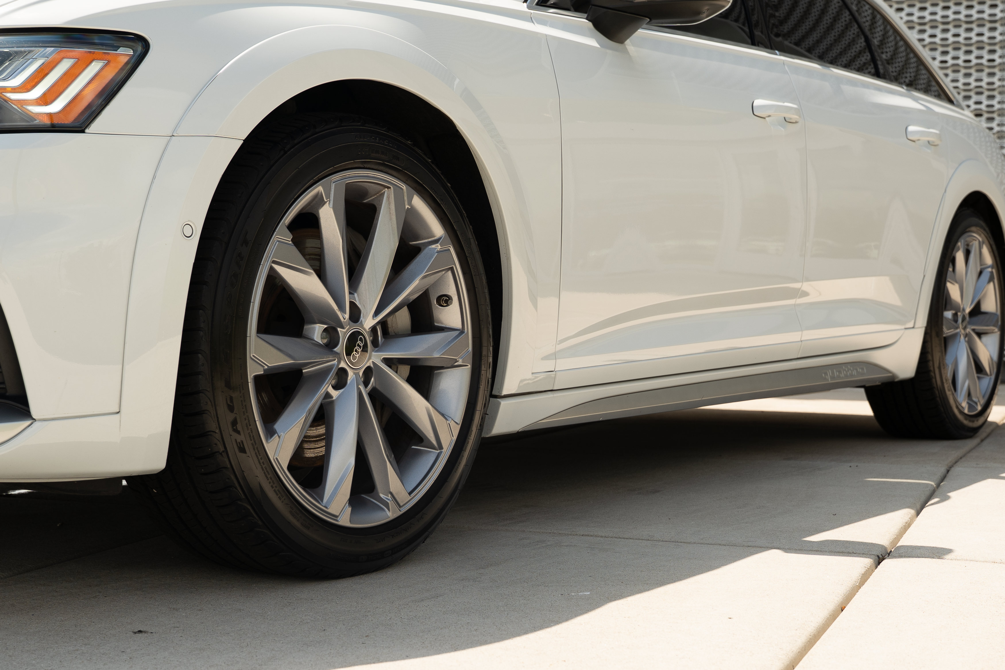 Certified 2025 Audi A6 3.0T allroad Prestige AWD/4WD image 33