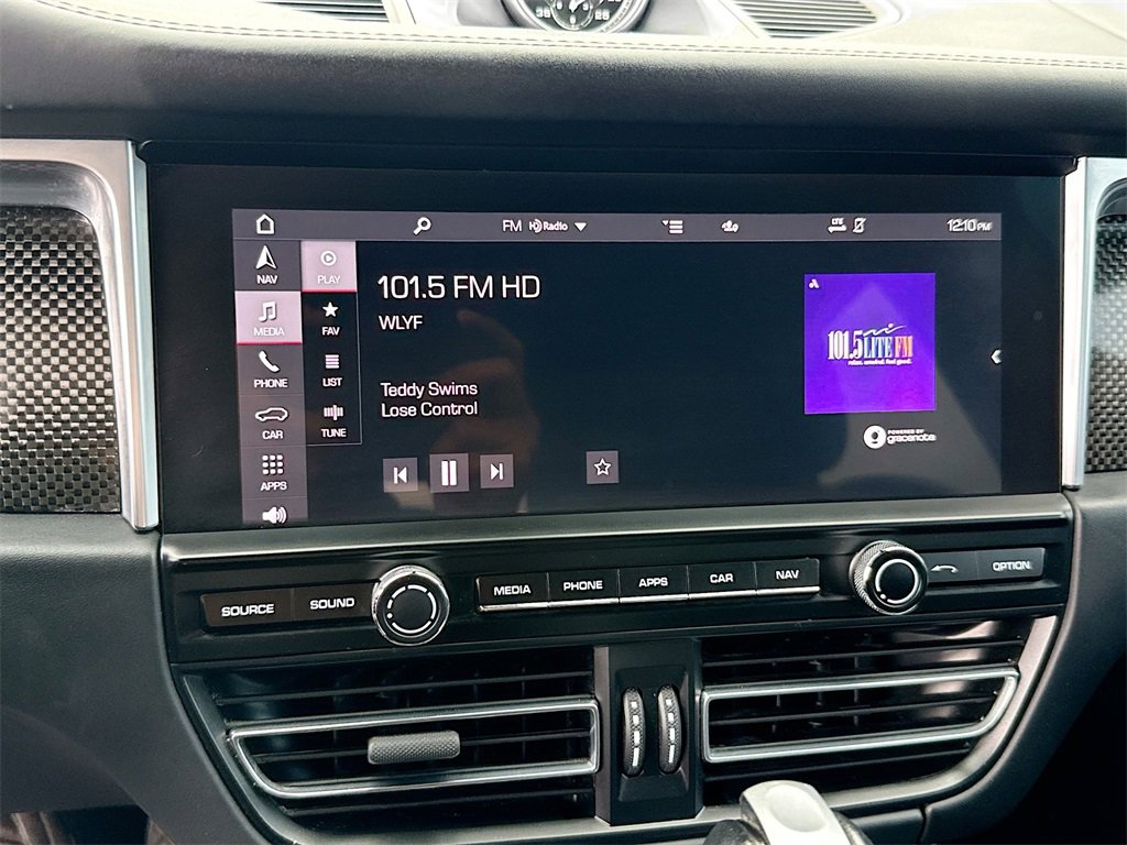 Used 2021 Porsche Macan GTS image 15