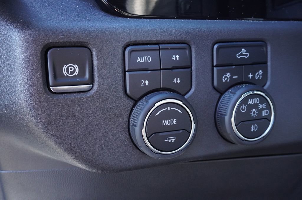 Used 2025 Chevrolet Silverado 1500 LT Trail Boss image 18