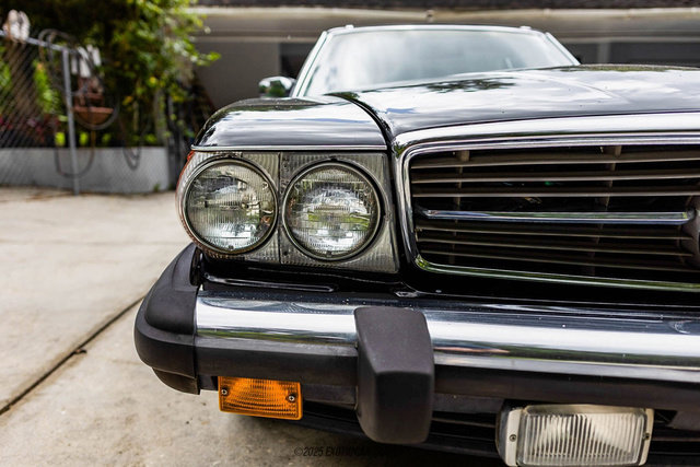 Used 1989 Mercedes-Benz 560 SL image 32