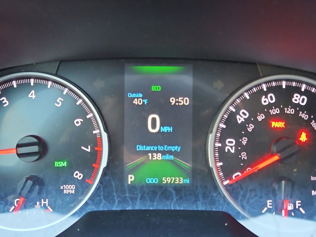 Used 2020 Toyota RAV4 XLE image 13