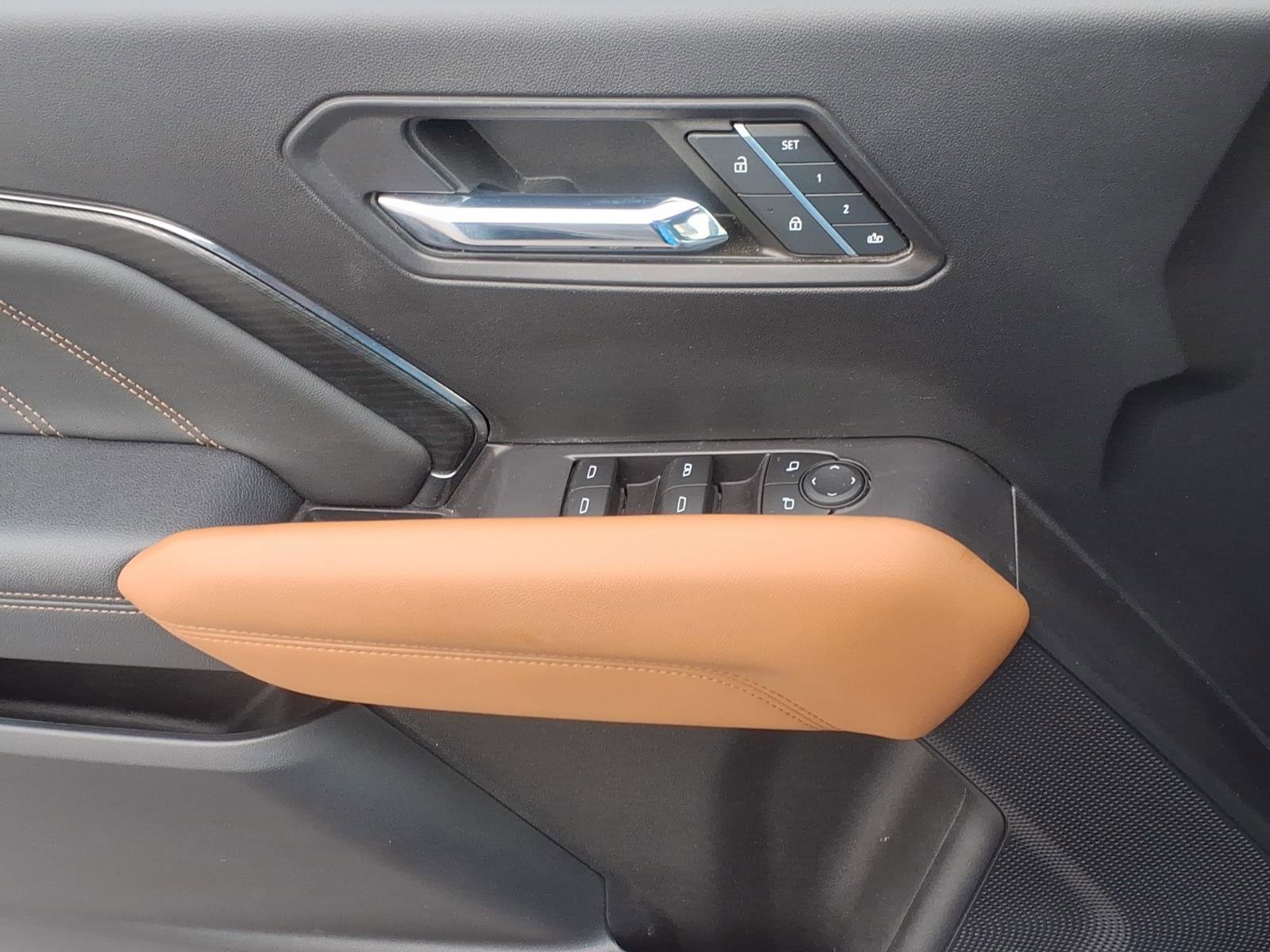 Certified 2023 GMC Canyon AT4 w/ LPO, Sports Bar Package image 14