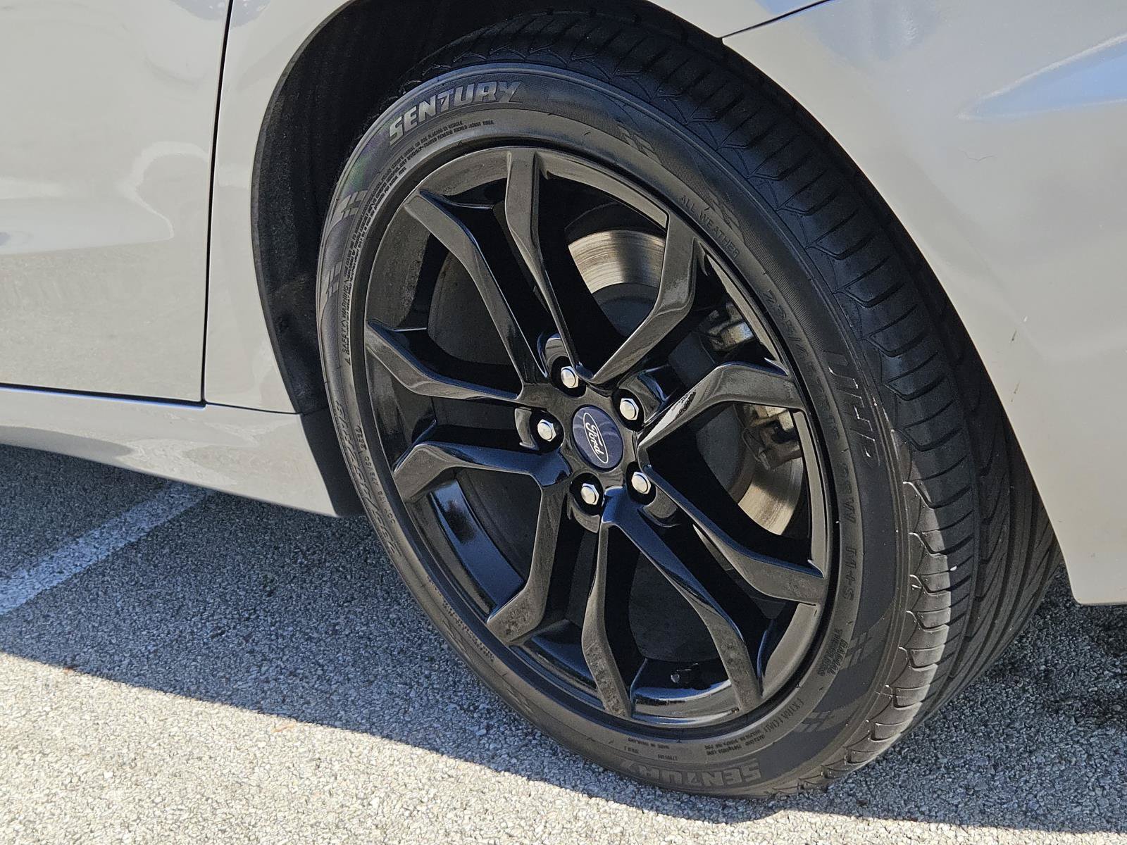Used 2020 Ford Fusion SEL FWD image 7