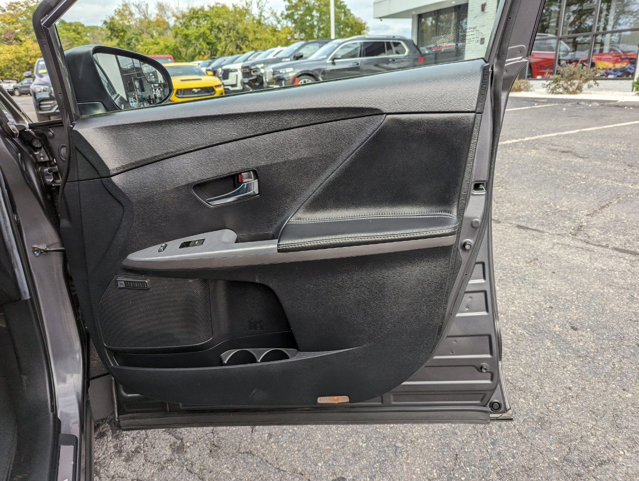 Used 2014 Toyota Venza Limited image 32