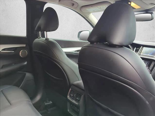 Used 2022 INFINITI QX50 Sensory image 20