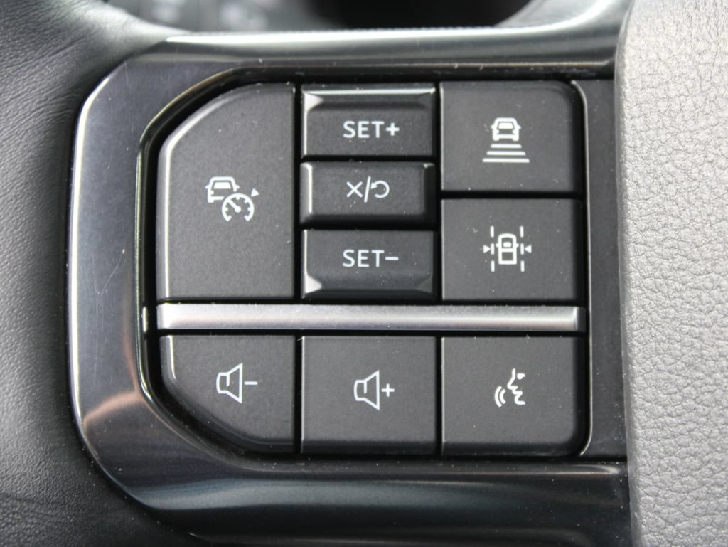 Used 2025 Ford F150 Platinum w/ FX4 Off-Road Package AWD/4WD image 70