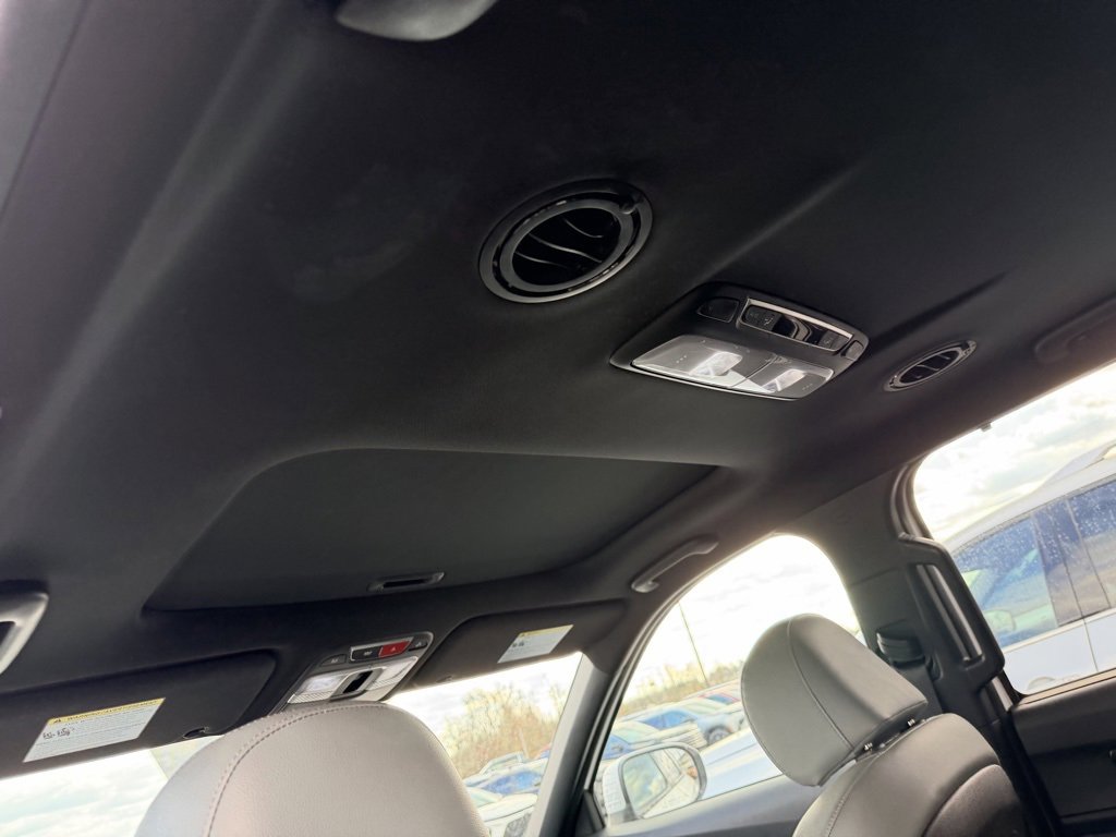 Used 2023 Kia Telluride EX X-Line image 31