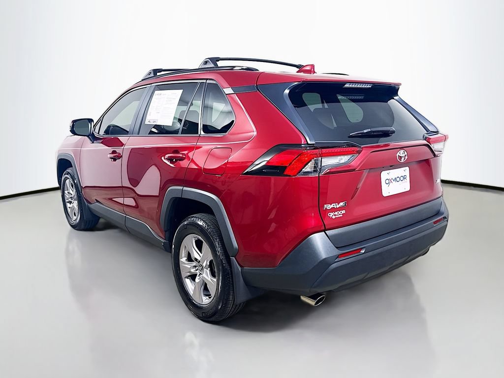 Used 2025 Toyota RAV4 XLE FWD image 5