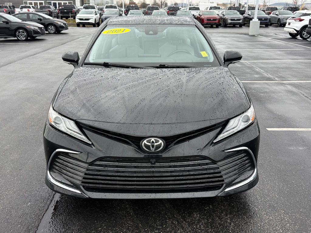 Used 2021 Toyota Camry XLE w/ Navigation Package image 40