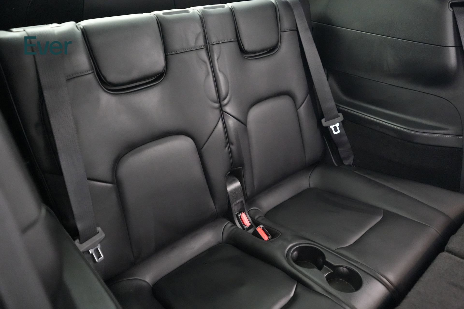 Used 2023 Tesla Model Y Long Range image 25