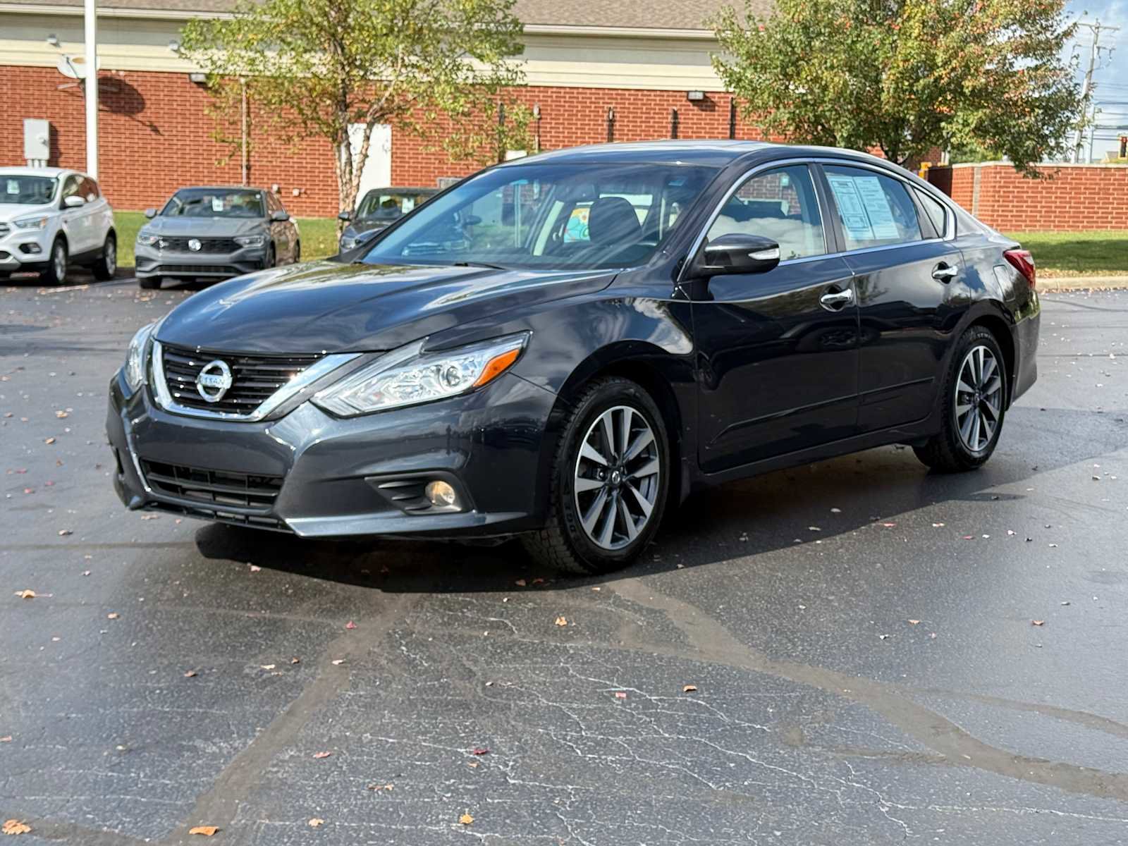 Used 2017 Nissan Altima 2.5 SV w/ Convenience Package