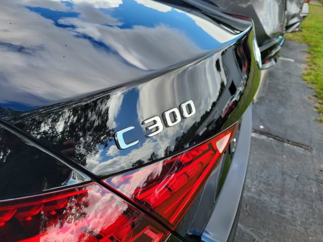 Used 2025 Mercedes-Benz C 300 Sedan image 8
