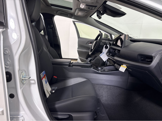 New 2026 Toyota Prius AWD image 5